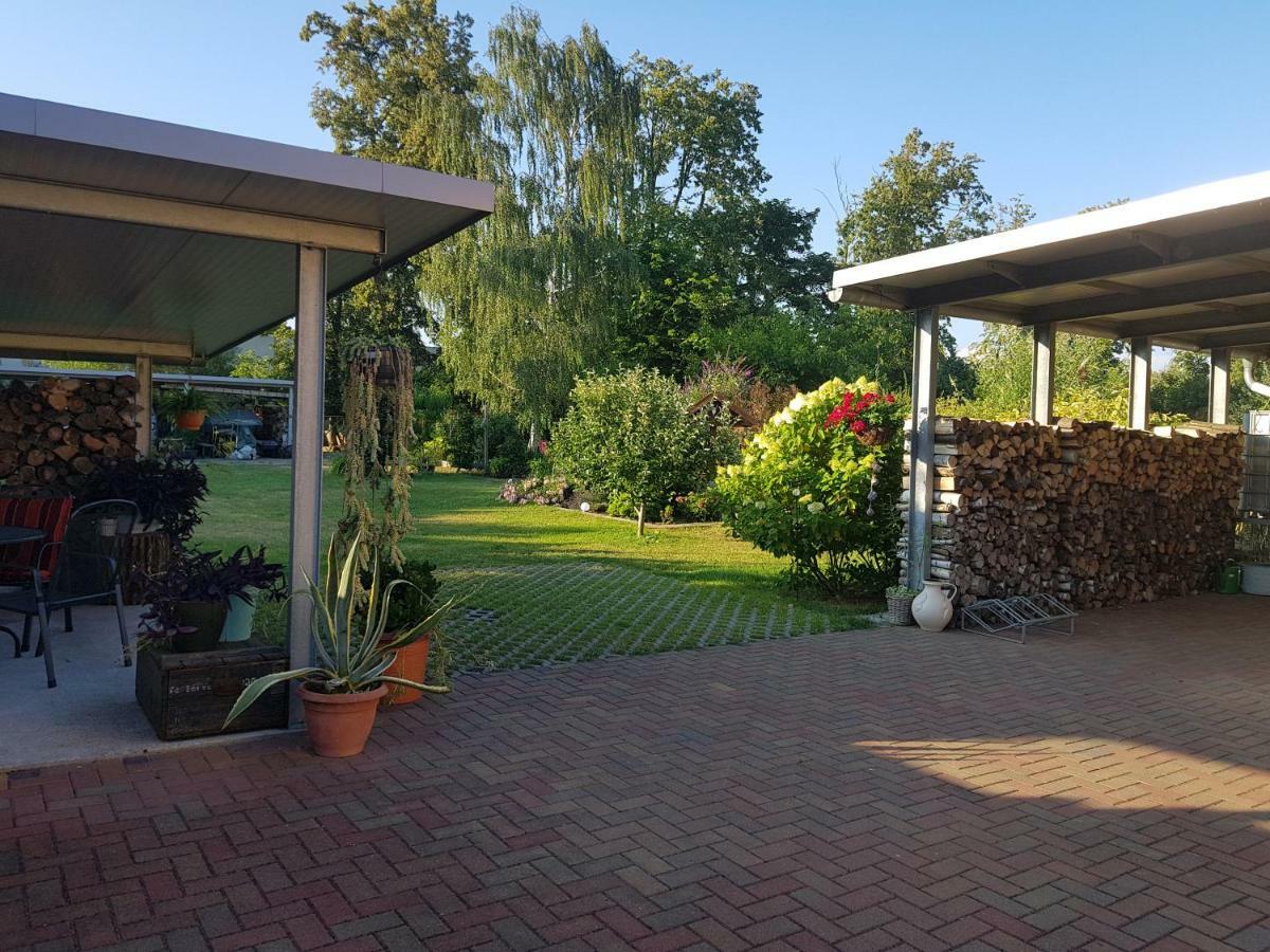 Kleines Zuhause Appartement Maagdenburg Buitenkant foto